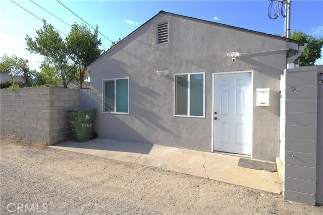 Photo - 17546 Martha St House