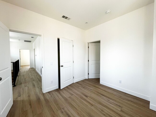 Photo - 1955 Bonsallo Ave Apartment Unit 1955 3/4