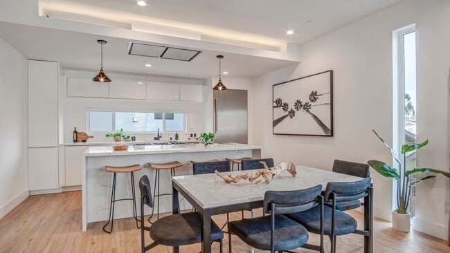 Photo - 3154 Curts Ave