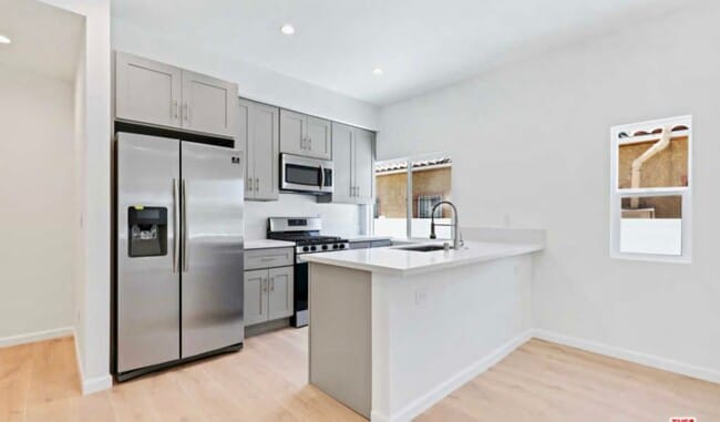 Photo - 5234 W 20th St