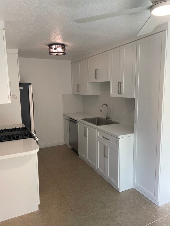 Photo - 1710 California St Apartments Unit 1710 California #3