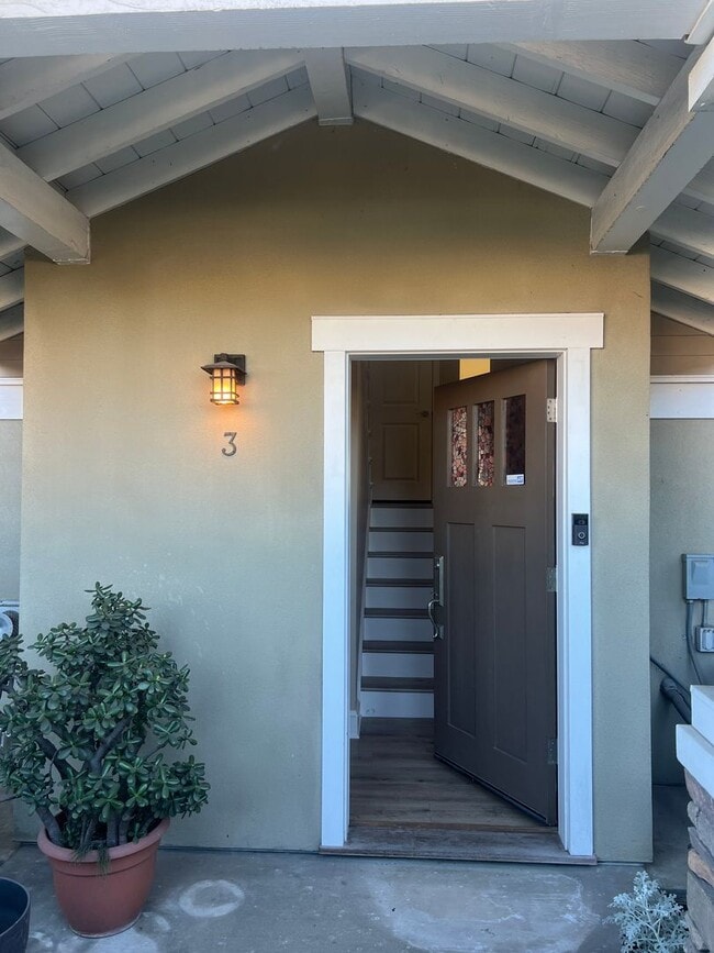 Photo - Modern 2-Bed, 2.5-Bath Townhome in Gardena – Stylish Living with Spacious Comfort!
