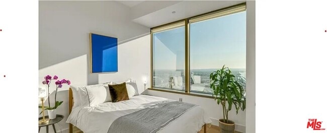 Photo - 1100 Wilshire Blvd Unit 1911