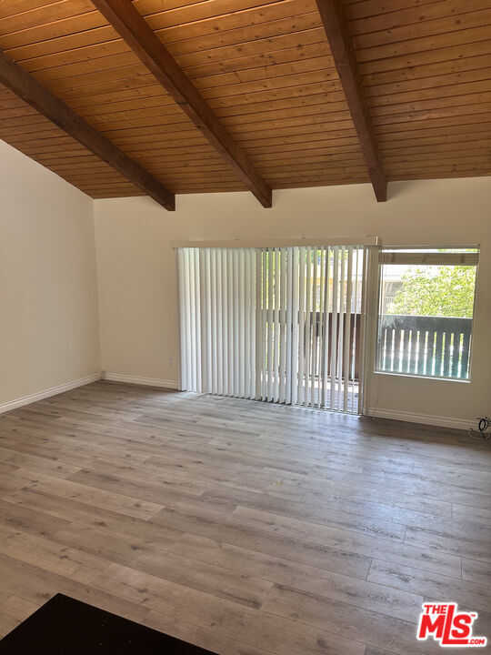 Photo - 18350 Hatteras St Unit 202