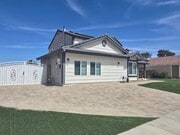 Photo - Room for Rent – 1621 W Newgrove St, Lancaster, CA 93534