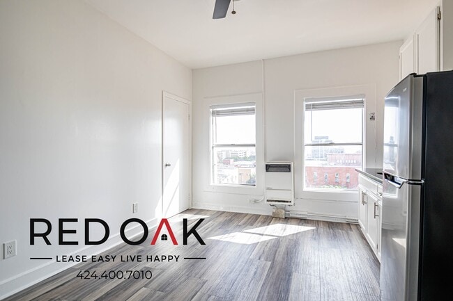 Building Photo - 744 Beacon Ave Rental