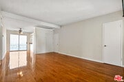 Photo - 941 N San Vicente Blvd Unit 11