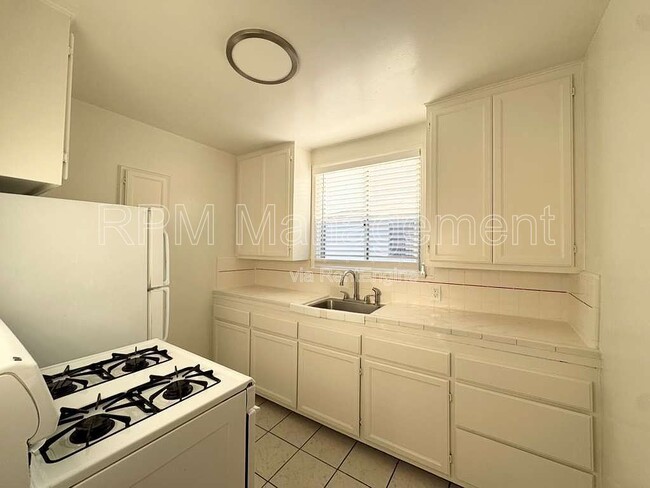 Photo - 7030 La Tijera Blvd Unit 7030 1/2