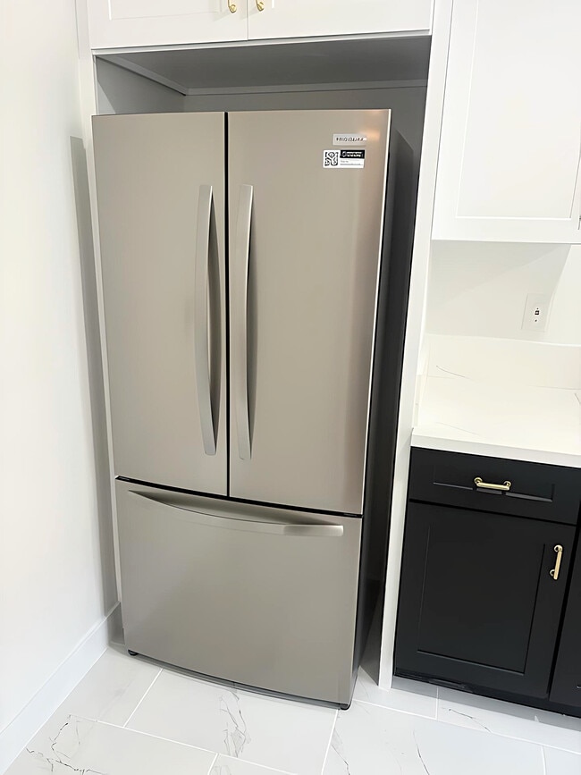 Photo - 2416 Boone Ave