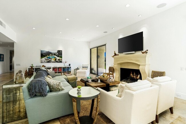 Photo - 7 Princeton Dr