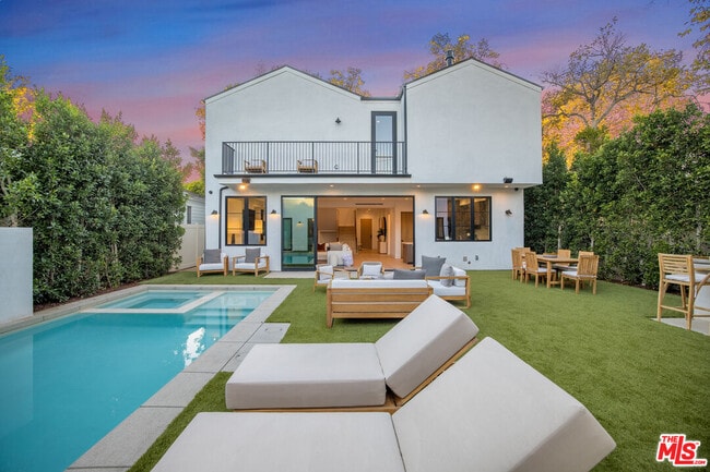 Building Photo - 4256 Camellia Ave