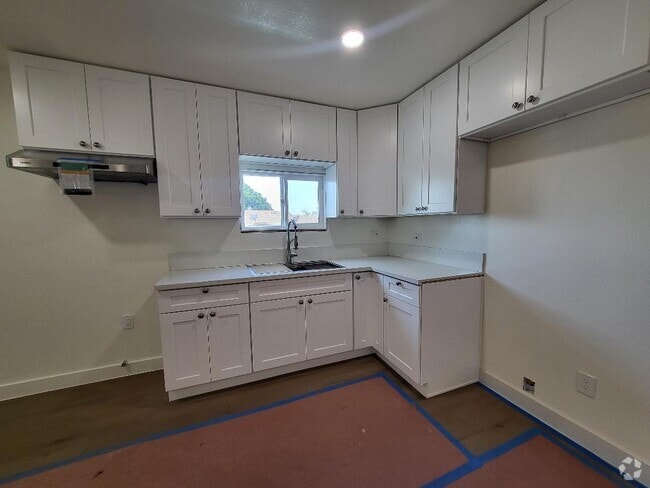 Building Photo - 6919 Seville Ave Rental