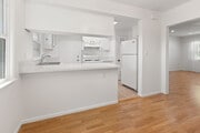 Photo - 5830 Bowcroft St Unit Cameo Woods