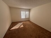Photo - 2 Bedroom Condo for Rent in Newhall!