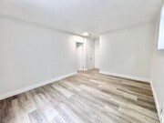 Photo - 4241 Van Horne Ave Unit 4241 Van Horne Ave #5