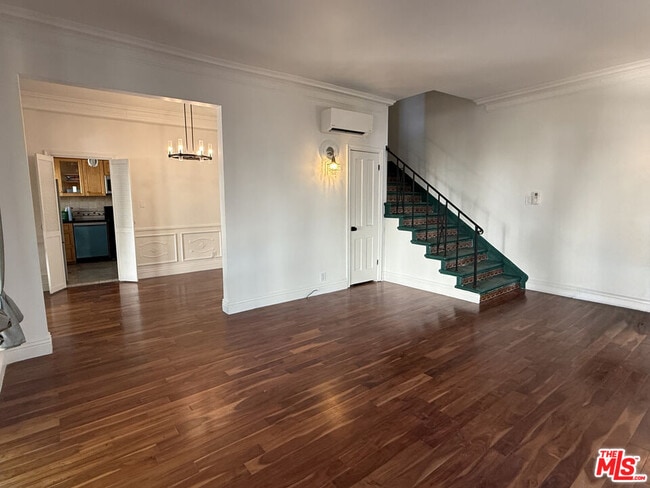 Photo - 157 N La Peer Dr Condo Unit A