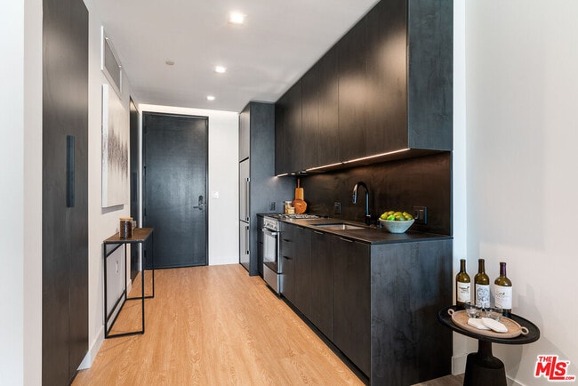 Photo - 3688 Overland Ave Unit 710