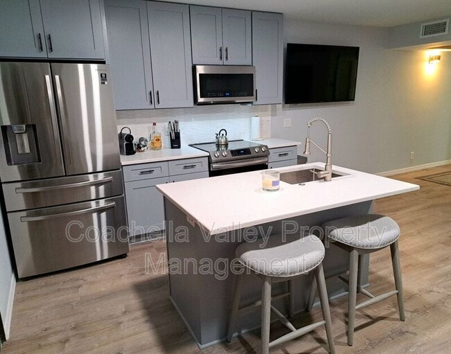 Photo - 5300 E Waverly Dr Unit #M4204