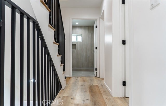 Photo - 121 S Coronado St