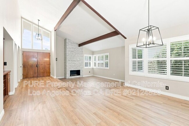 Photo - 5347 Indian Hills Dr