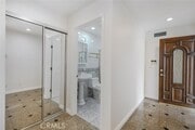Photo - 1610 N Hoover St Townhome