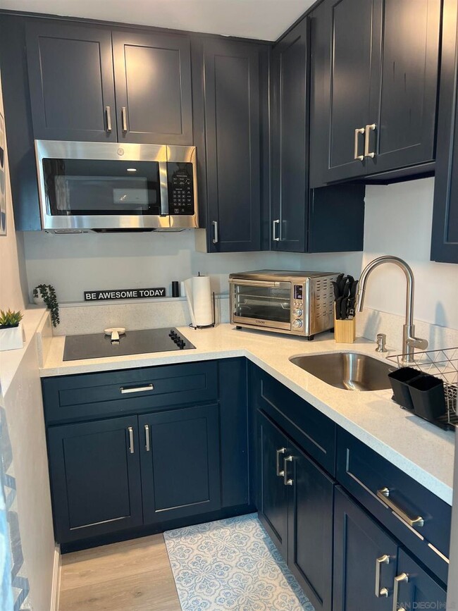 Photo - FURNISHED SAN CARLOS STUDIO-AVAILABLE NOW!!!