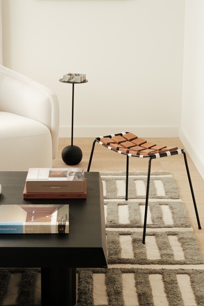 Photo - Lex II by Category