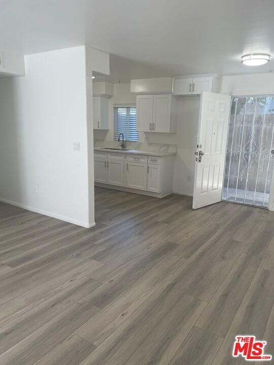 Photo - 14206 Gilmore St Unit 1/2