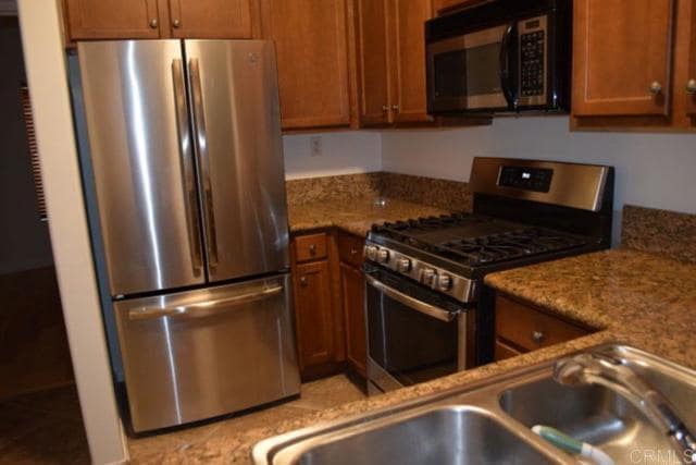 Photo - 366 Forward St Townhome