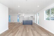 Photo - 1514 E 22nd St Townhome