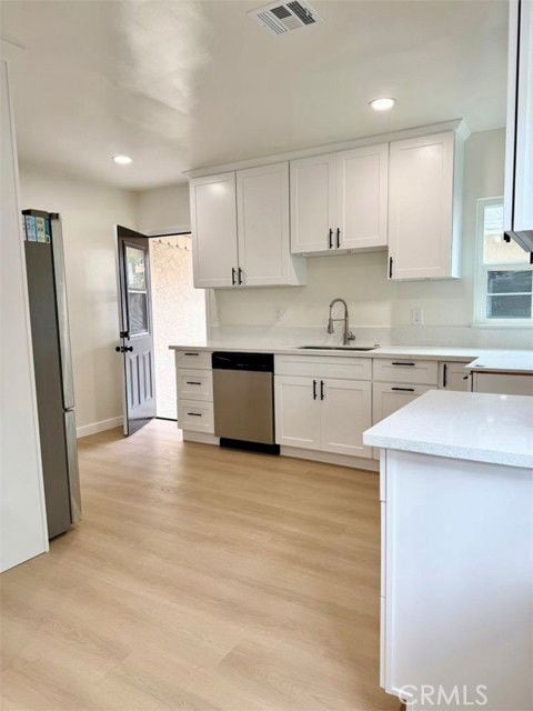 Photo - 5912 Carpenter Ave