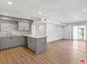 Photo - 5405 Hermitage Ave Condo Unit 203