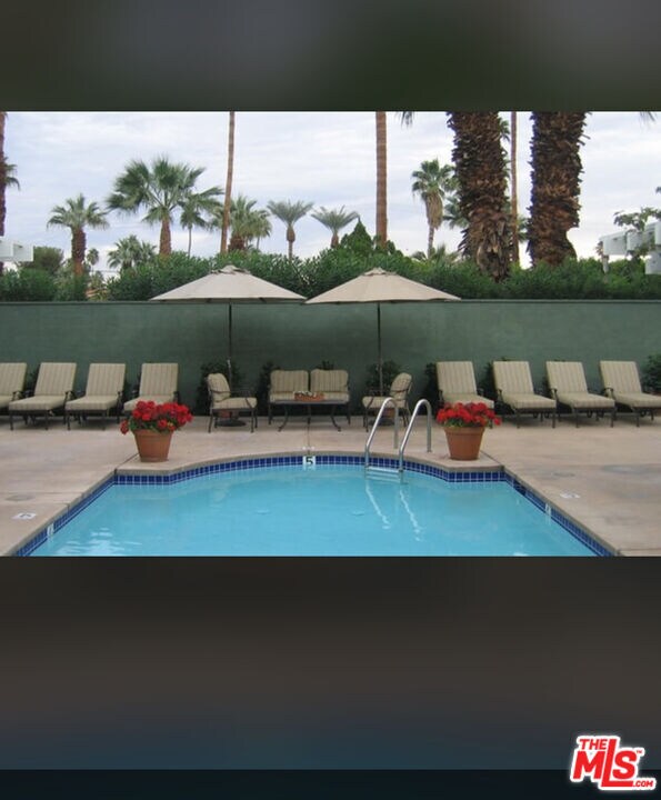 Photo - 1425 Vía Soledad