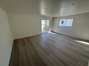 Photo - 112 2nd St Unit #4
