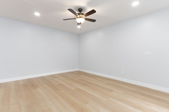 Photo - 3168-3170 Mandan Way Unit 3168