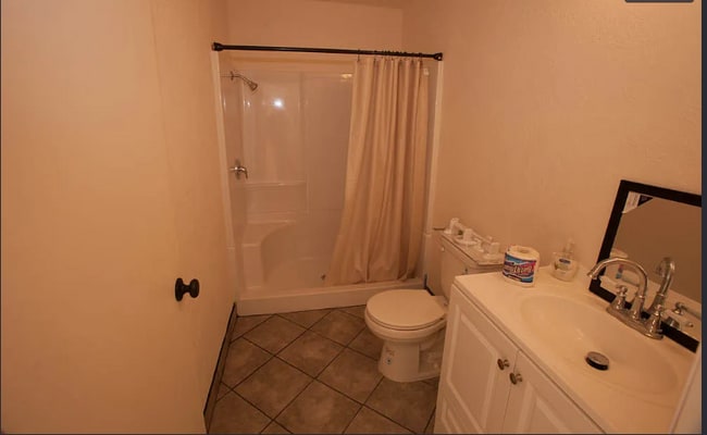 Photo - 404 E Orange St