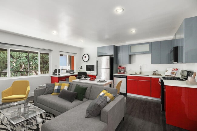 Photo - 1321 W. 36th Pl.