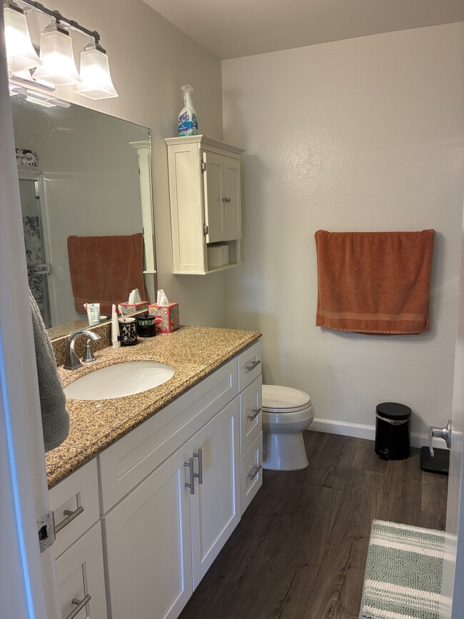 Private bathroom - 25718 Hogan Dr Unit C2