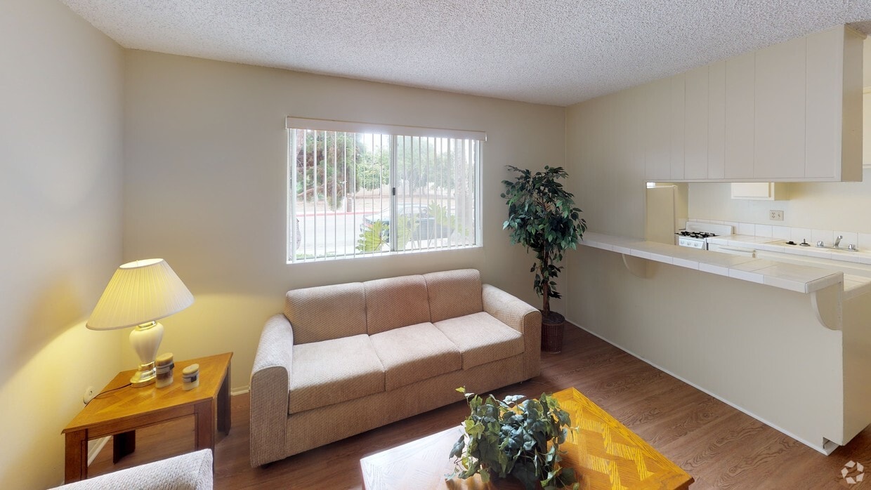 3D Tour - Woodlawn West - 30 Day Rentals!