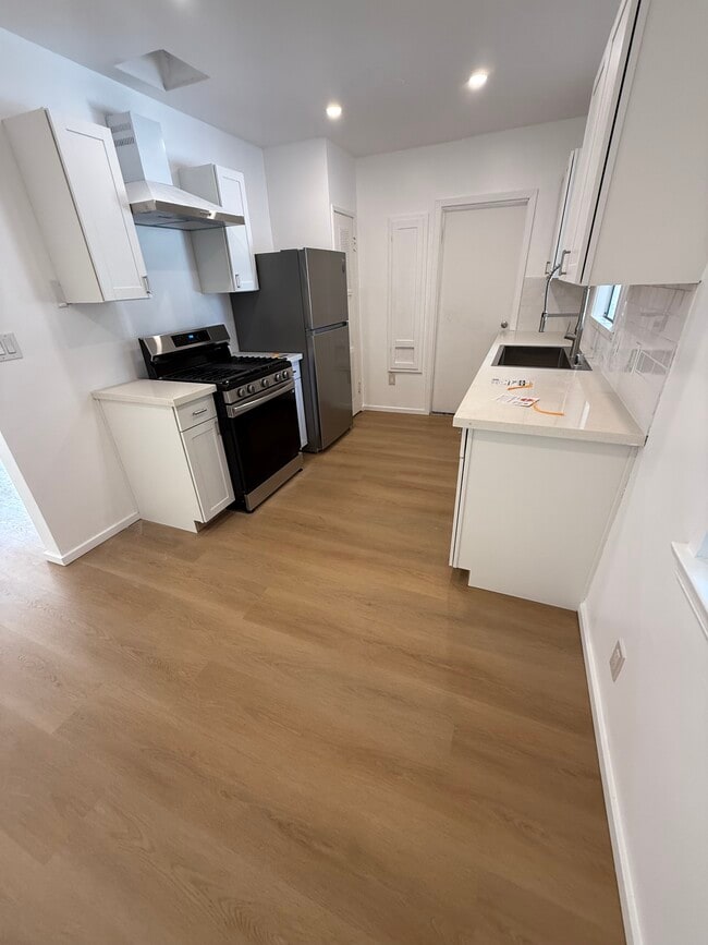 Dinning area - 1543 11th St Unit D