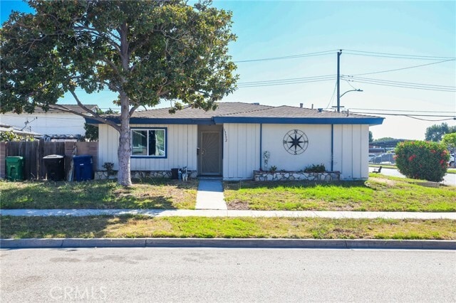 Photo - 13352 Barney St House