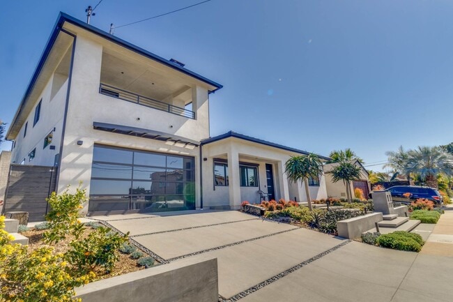 Ultra Luxury Guest House w/Private 200sf B... - Ultra Luxury Guest House w/Private 200sf B...