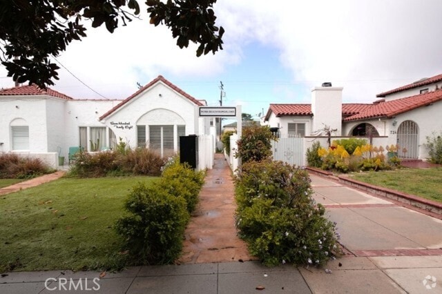 Building Photo - 728 Euclid St Unit A Rental