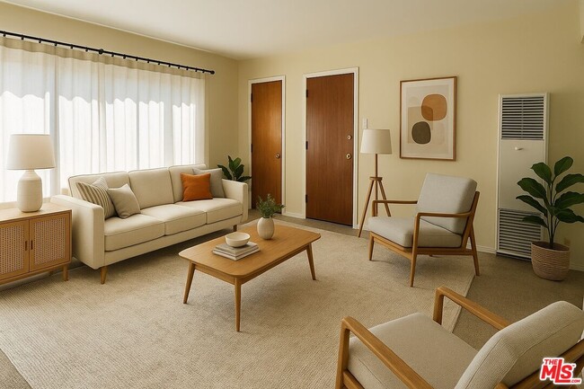 Building Photo - 828 N Alta Vista Blvd Unit 7