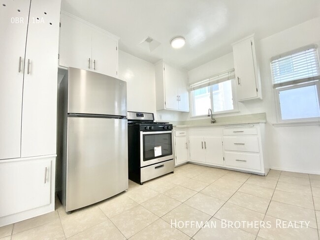 Photo - 1518 Laurel Canyon Blvd