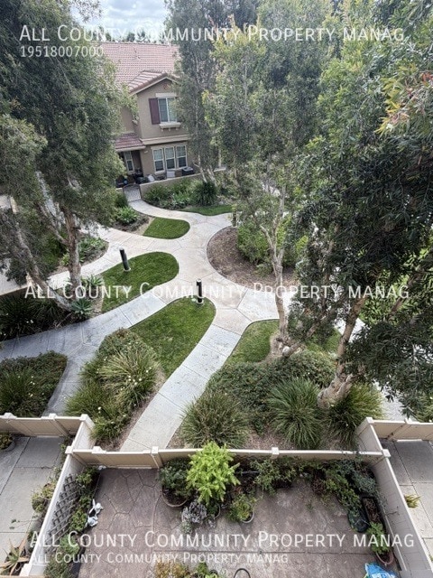 Photo - 315 W Linden Dr