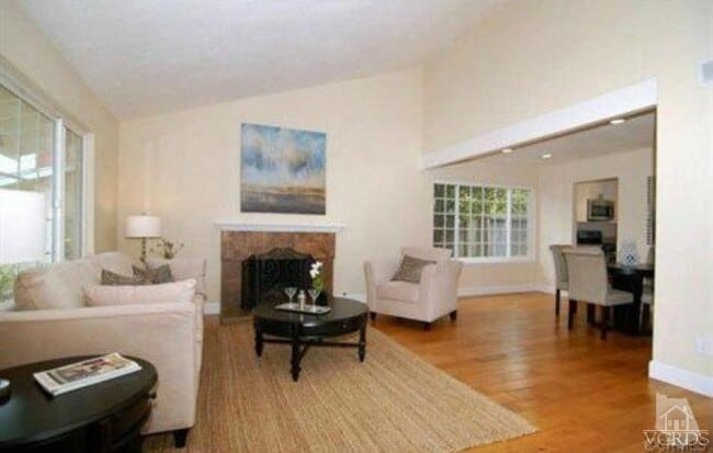 Photo - 2219 Scenicpark St