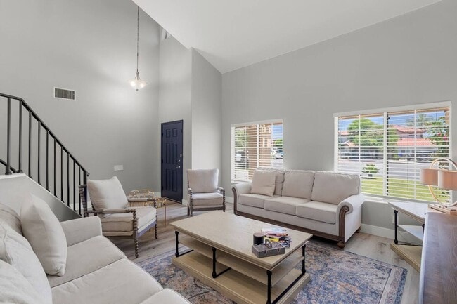 Photo - Pool Home in Palm Desert