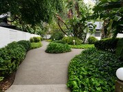 Hana Kiki Pathway 2 - Hanakiki Garden Apartments