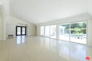 Photo - 16379 Meadow Ridge Rd W